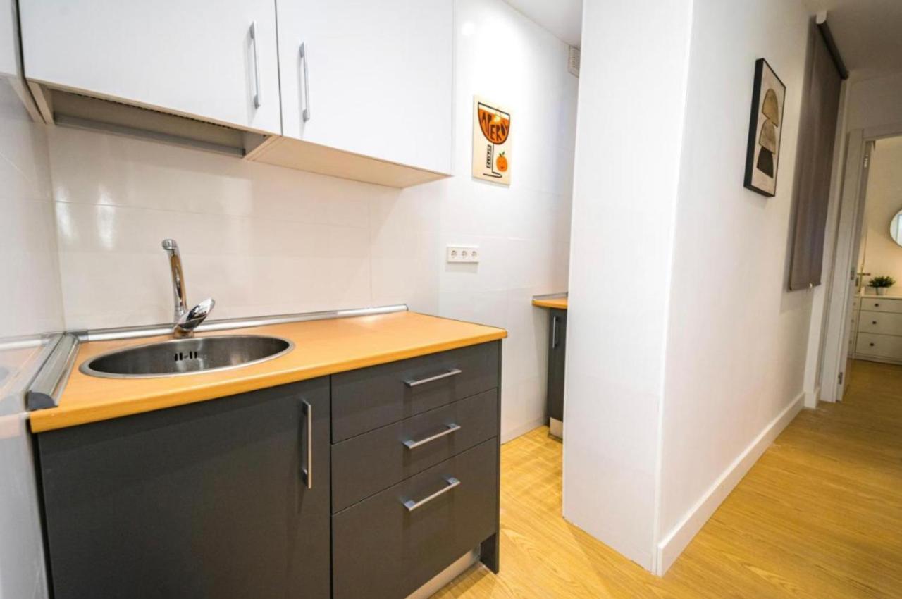 Exyca Cuatro Caminos Apartment Madrid Bagian luar foto